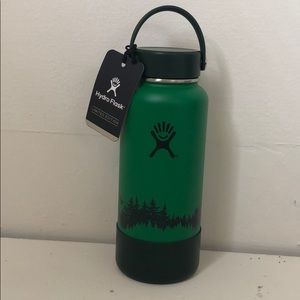 Hydro Flask Escape Collection 32oz